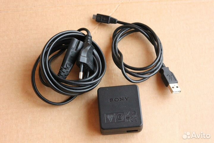 Зарядка sony AC-UB 10D+доставка по россиибесплатно