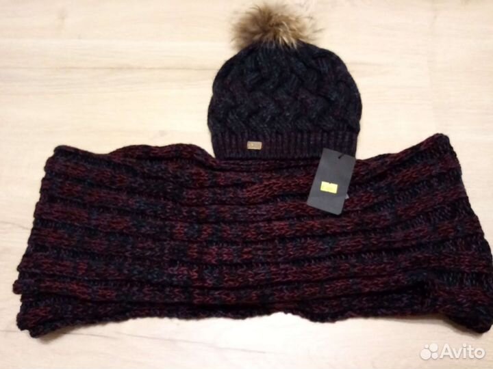 Комплект шапка и Снуд женский