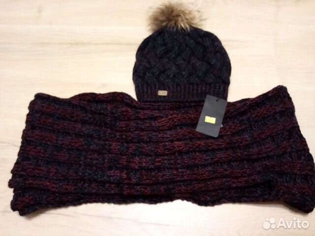 Комплект шапка и Снуд женский