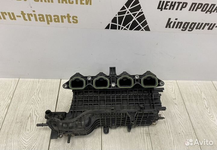 Впускной коллектор Skoda Octavia A7 1.4 OEM 04E129711L