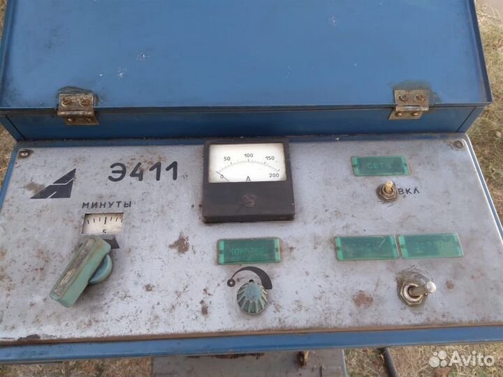 Э-411М-220 Установка для зарядки передвижная