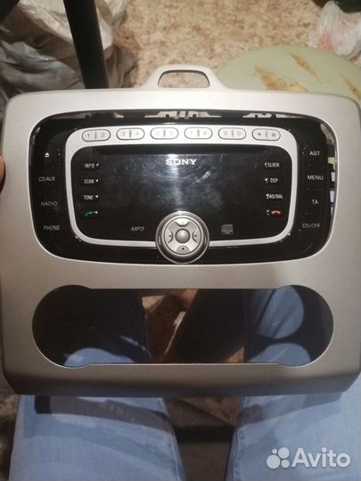Авто магнитола sony
