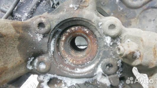 Ступица передняя правая skoda octavia A5 (BDN12N90