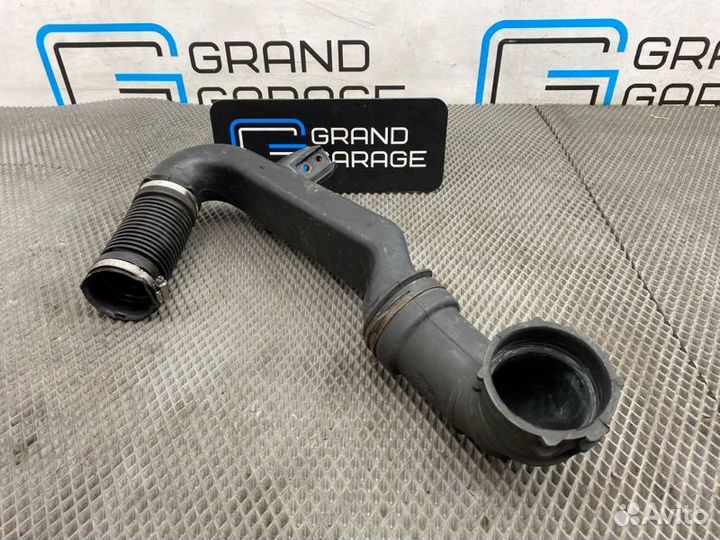 Патрубок воздушный левый Range Rover 3 L322 368DT