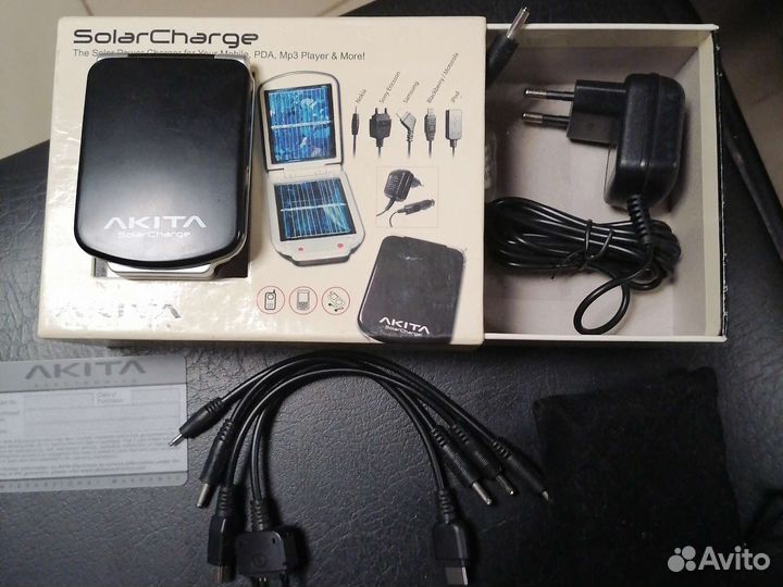 Зарядное солнечное устройство