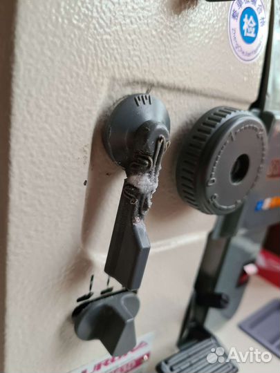 Швейная машина aurora зигзаг/прямая A-20U63D