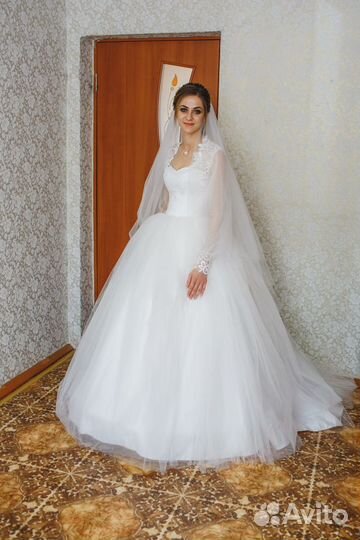 Свадебное платье