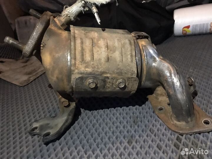 Катализатор Kia Sportage QL 2L 4wd