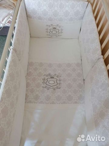 Комплект в детскую кроватку (бортики)