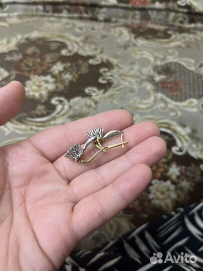 Золотые серьги 750 пробы