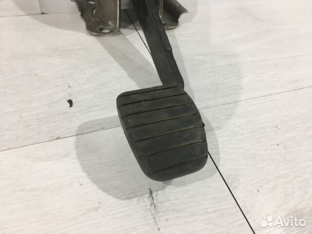 Педаль тормоза renault duster рест 1.5 dci 4wd мт