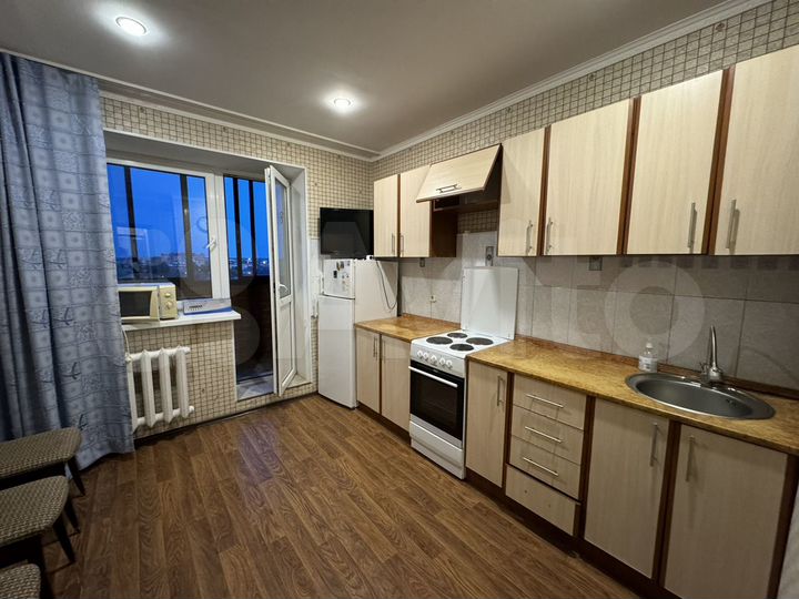 2-к. квартира, 70 м², 7/12 эт.