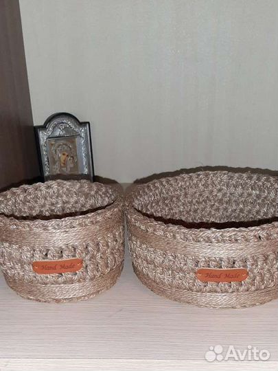 Вязаные корзинки из джута