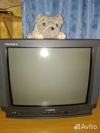 Телевизор samsung