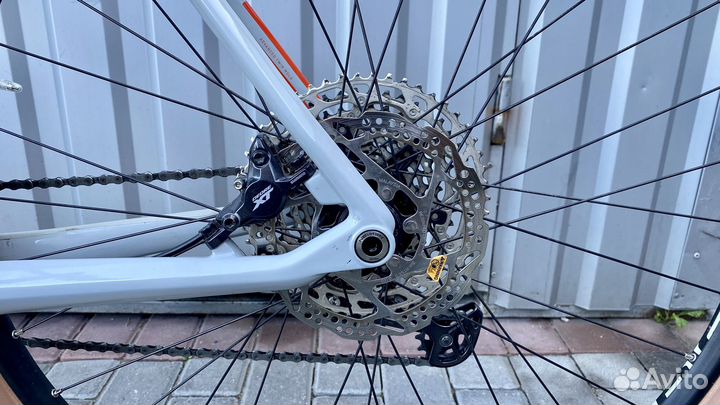 Велосипед Cube Reaction C:62 Pro, Карбон