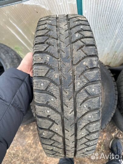 Bridgestone Ice Cruiser 7000S 175/65 R14