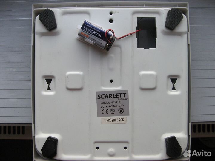 Весы напольные электронные Scarlett (England)