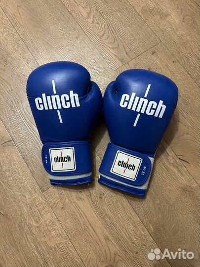 Боксерские перчатки 12 oz clinch