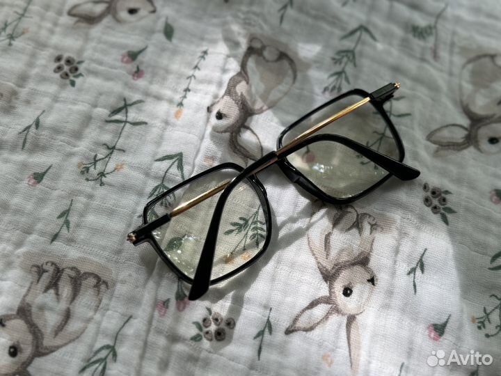 Очки имиджевые