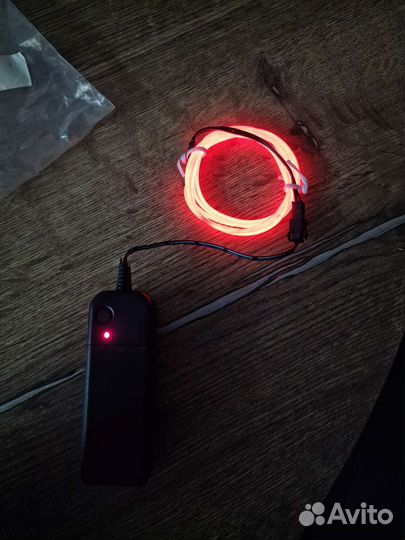 Неоновая лента 1м+инвентор 2аа