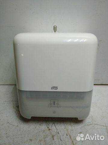 Диспенсер для бумажных полотенец H1 tork matic