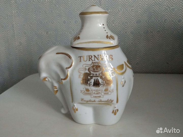 Слоник для хранения чая