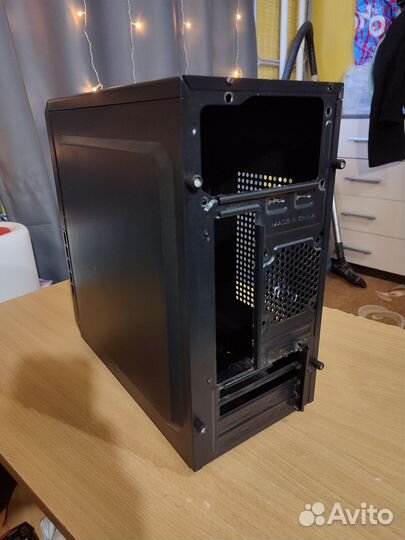 Корпус для пк dexp DC-201M