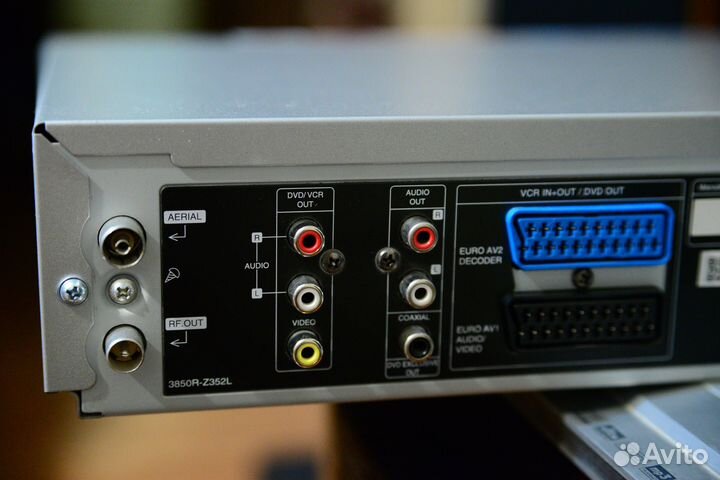 Видеомагнитофон с двд, JVC HI-FI stereo