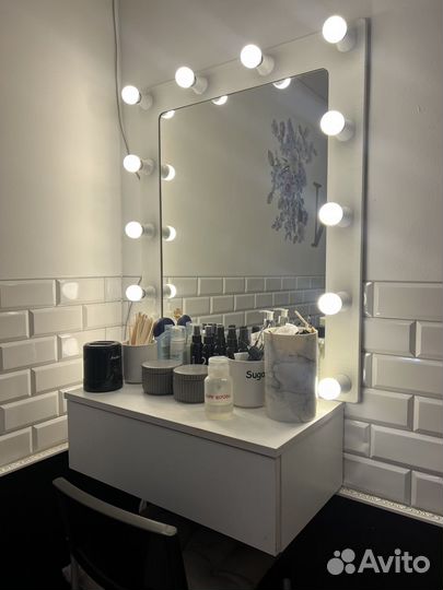 Гримерное зеркало