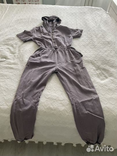 Комбинезон джинсовый