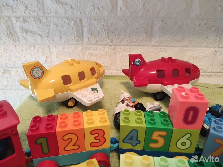 Lego duplo поезда и самолёты