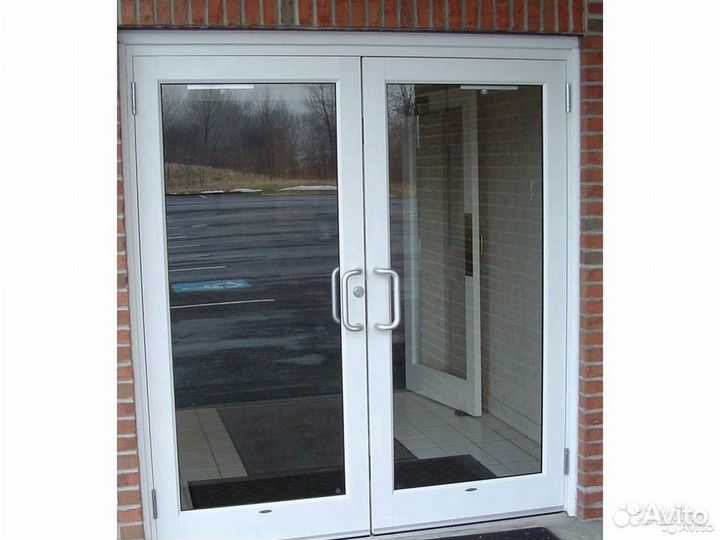 Пластиковые двери от производителя