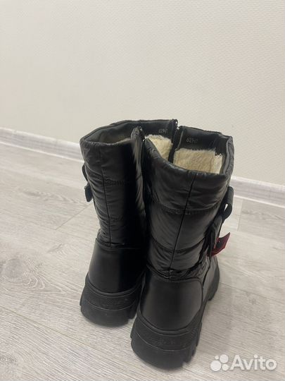 Зимние ботинки