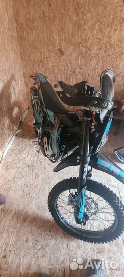 Мотоцикл enduro