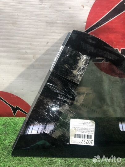 Стекло собачника правое Nissan Note HE12 HR12DE