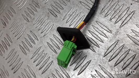 Зеркало наружное правое volvo XC60 (98Z14JO01)