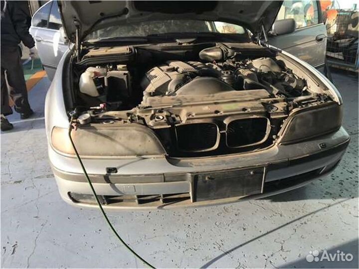 Разбор на запчасти BMW 5 E39