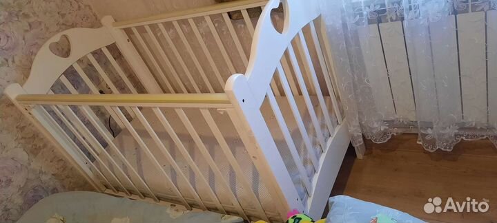 Кровать детская с матрасом