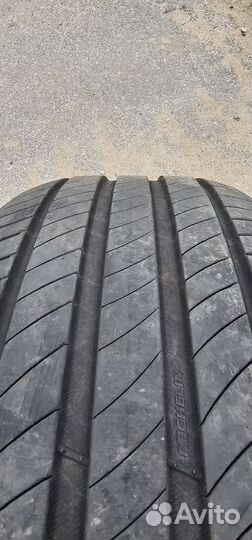 Michelin Primacy 4 235/50 R18