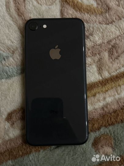iPhone 8, 64 ГБ