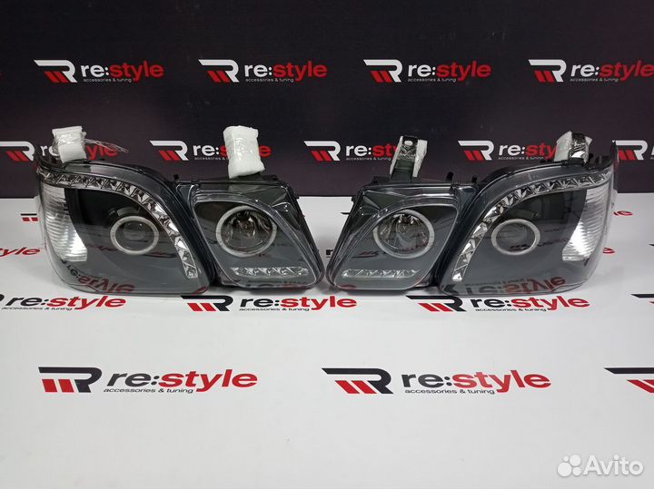 Фары Lexus LX470 2002-2005г