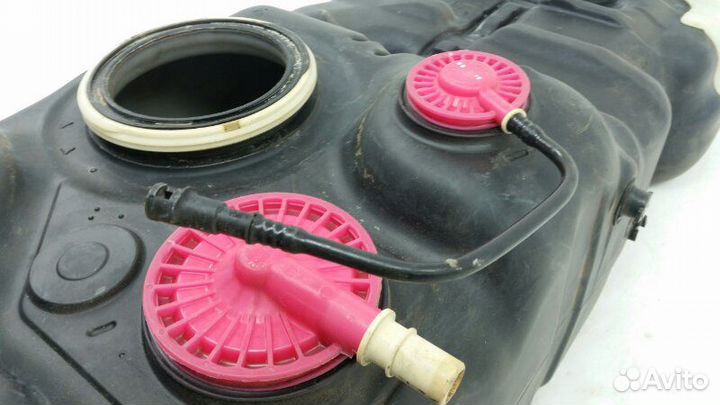 Топливный бак Toyota Land Cruiser Prado GRJ120