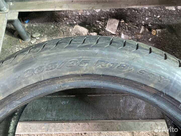Pirelli P Zero 265/35 R18 97Y
