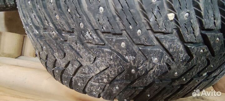 Nokian Tyres Hakkapeliitta 8 SUV 265/70 R16 114