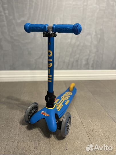 Детский самокат Mini Micro Deluxe складной