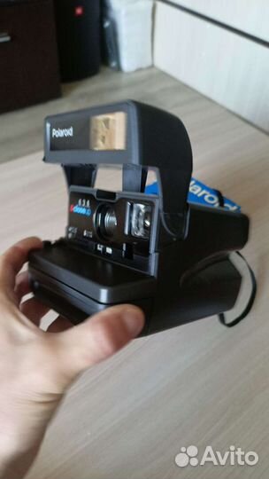 Плёночный фотоаппарат polaroid 636 closeup