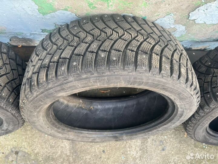 Michelin Latitude X-Ice North 215/50 R17 95T