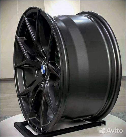 Кованые диски BMW R21
