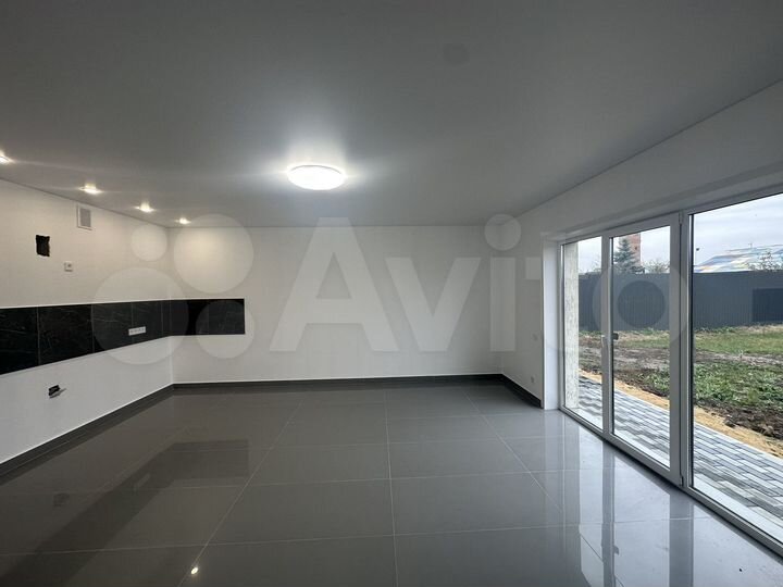 Дом 100 м² на участке 9 сот.