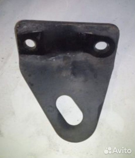 Скоба буксировочная Toyota Camry 30 2AZ-FE 2005